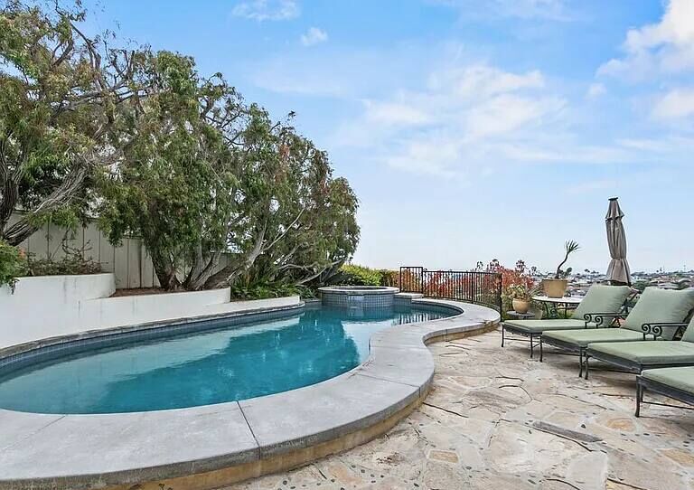 Emerald Ocean Orange County vacation rental photo 34