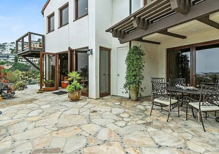 Emerald Ocean Orange County vacation rental photo 37