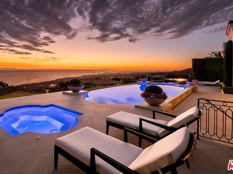 Monarch Emerald Orange County vacation rental photo 53