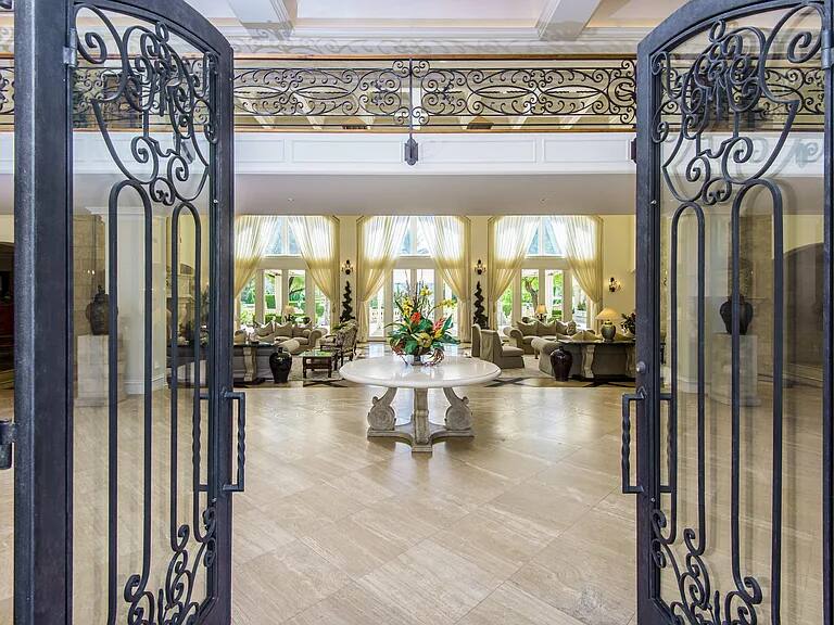 Desert Chateau Palm Springs vacation rental photo 8