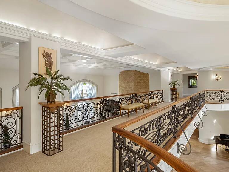 Desert Chateau Palm Springs vacation rental photo 24