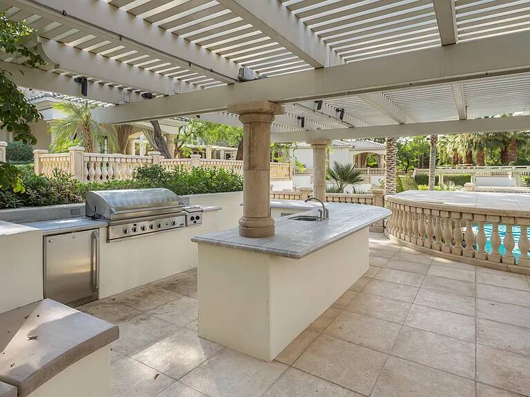 Desert Chateau Palm Springs vacation rental photo 55