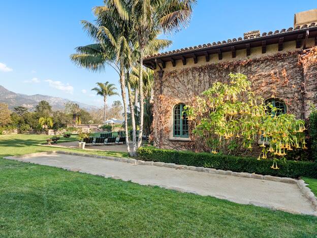 Hollow Creek Santa Barbara vacation rental photo 3