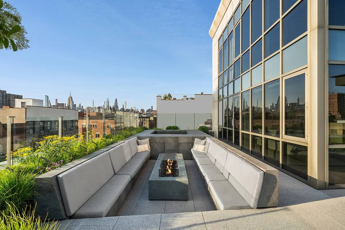 Saota New York vacation rental photo 14