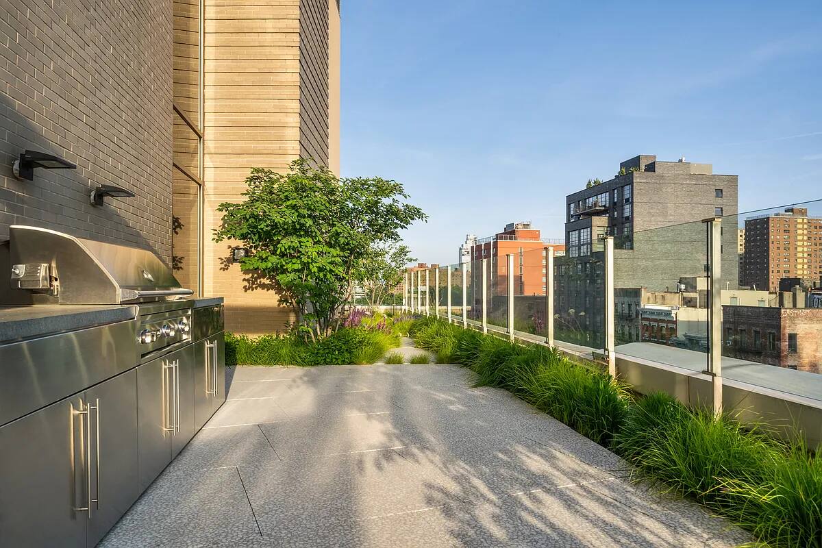Saota New York vacation rental photo 16